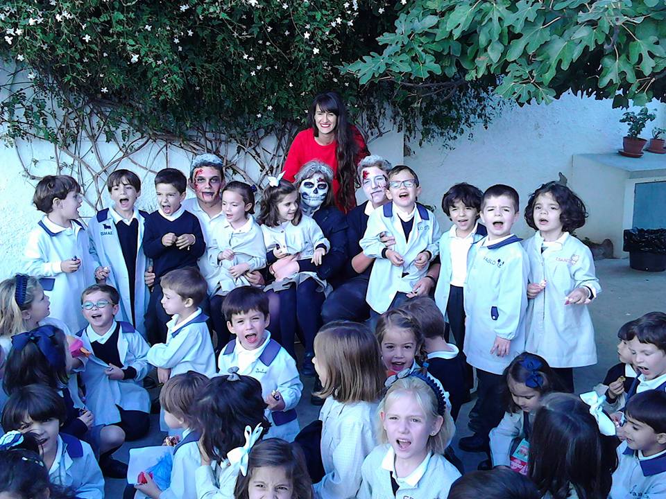 Una sorpresa por Halloween00